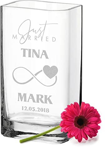 polar-effekt Leonardo Glas-Vase mit Wunschgravur zur Hochzeit - Blumenvase mit Name - Geschenk für Mann und Frau - handgefertigtes Hochzeitsgeschenk - Tischdekoration mit Gravur - Liebesbeweis