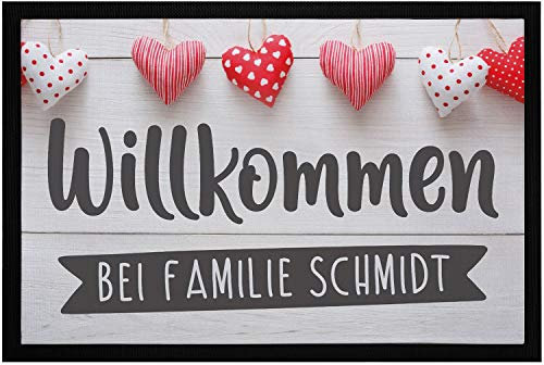 SpecialMe® Fußmatte mit Namen Herzlich Willkommen bie Familie mit Wunschname personalisierbar Herzen rutschfest & waschbar weiß 60x40cm