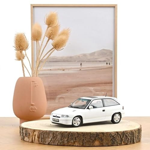 OPEL ASTRA GSi 1991 CASABLANCA WHITE 1:18