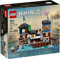 LEGO NINJAGO 40704 Kit de construction de micro-docks : version miniature des quais de ville NINJAGO avec marché, salon de thé, salle de jeux d'arcade et appartements (275 pièces)
