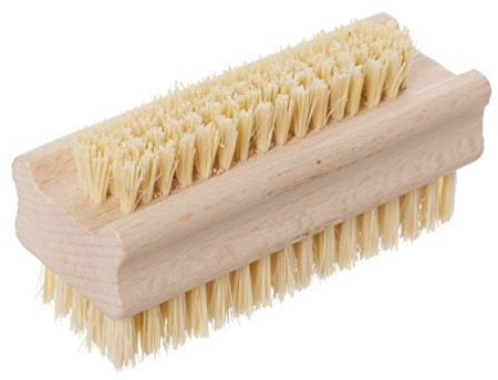 Brstenhaus Redecker Beechwood and Natural Fiber Nail Brush, 3-3/4 Inches by REDECKER