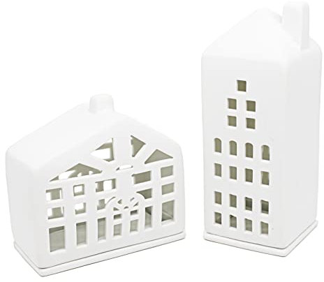 Parusia® Lichthaus 2er Set „Zuhause“ aus matt glasierten, weißen Keramik | Das Windlicht besteht aus einem Fachwerkhaus und Wohnhaus | mit passendem Kerzenteller | dänisches Design