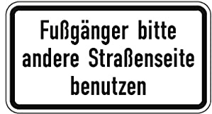 BAUZAUNWELT Verkehrszeichen „Fußgänger bitte andere Straßenseite benutzen“ – StVO-konform, RAL-Gütezeichen – 231 x 420 mm – Flachform Alu 2 mm, Folie RA2, langlebig & wetterfest