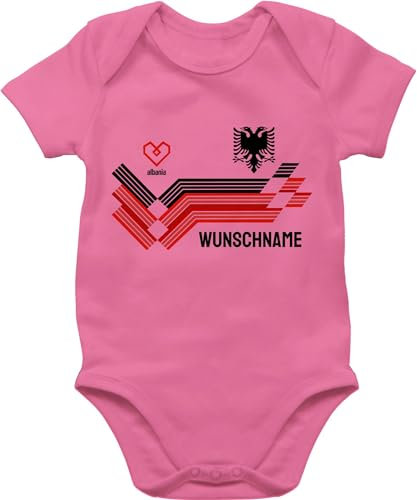 Baby Body Junge Mädchen - 2024 Fussball EM Fanartikel - Personalisierbares Albanien Motiv Trikot | Individuelles Shqipëri Design mit Wappen und Landesfarben | Mit eigenem Namen | Albania - 6/12