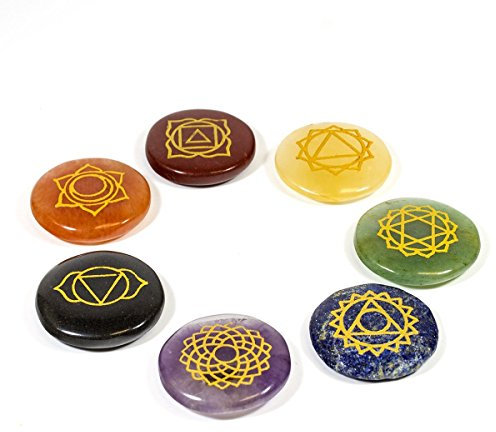 108 perles de quartz rose - Avec une belle forme de cœur pendante et un symbole sanskrit brodé.