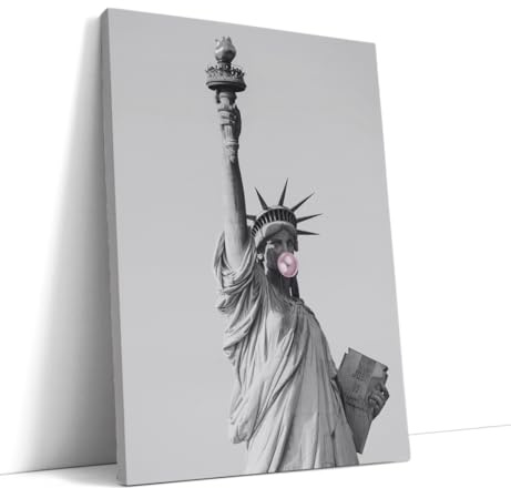 AKINDA Art Gallery - Wanddruck 90 x 120 cm - Statu of Liberty Alterata - Weiß - Abgenutztes Gemälde - Bar Dekor - Chewing Gum - Geschenkidee für Wohnkultur