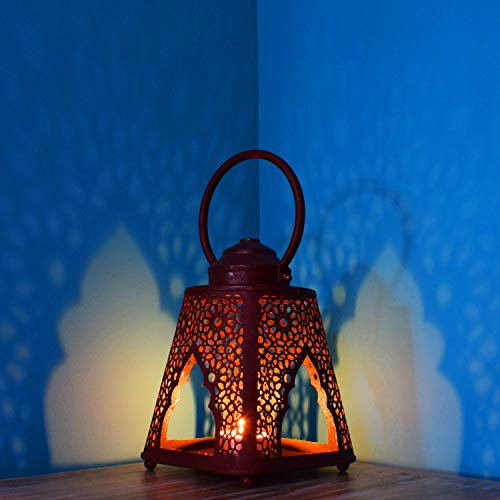 Orientalische rostige Laterne Windlicht Altair 23cm groß | Marokkanische Rost Gartenlaterne für draußen Innen als Tischlaterne | Marokkanisches Gartenwindlicht hängend oder zum hinstellen