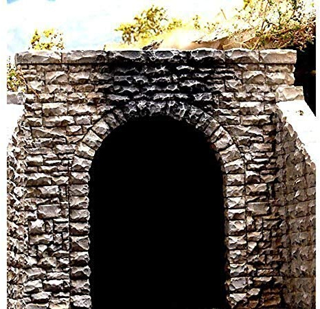 Chooch Enterprises 9760 N Single Random Stone Tunnel Portal (2)