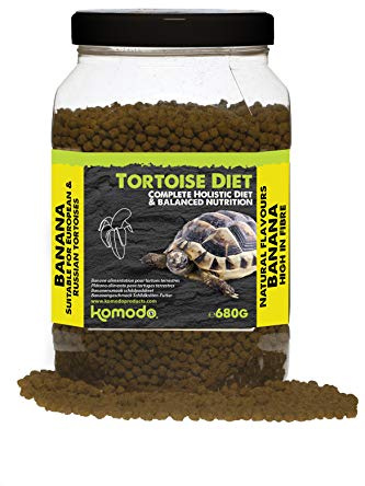 Komodo Complete Holistic Tortoise Diet, Banana 680 g tub | High-fibre grazing food for Hermann, Horsfield & Mediterranean tortoises – natural, low protein, feed with fresh greens