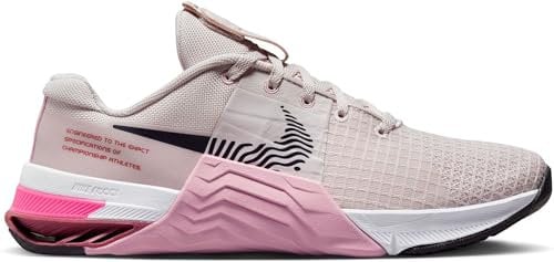 NIKE Metcon 8, Sneaker Donna, Barely Rose/Cave Purple-Pink Rise, 40.5 EU