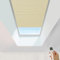 TIPIACE Ricaricabile motorizzate Tende a Nido d'Ape Full Blackout Tessuto Impermeabile per lucernario, Dimensioni Personalizzate (Beige Giallo 93021D W100 X L 120CM)