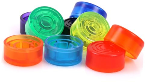 minkissy 6stücke Fußschalterkappe für Gitarreneffekte Rutschfeste Pedalkappe Pedalkappen Sechs Farben Gelb Rot Lila Orange Dunkelblau Hellblau für Gitarren-effektpedale