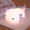 FAMIDUO Axolotl Veilleuses pour enfants, Veilleuse Animal en Silicone à Intensité Variable, Lampe de Chevet Tactile Rechargeable Mignonne, Décoration de Chambre de Bébé, Cadeaux Axolotl pour enfants