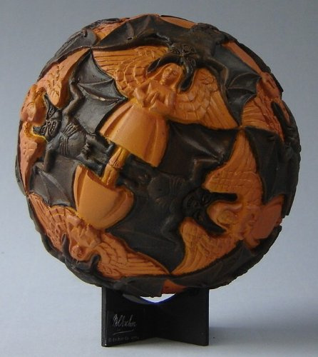 Parastone Museums Kollektion Skulptur - Kugel mit Engeln und Teufeln - Resin, Durchm. 8 cm, nach Maurits C. Escher #05