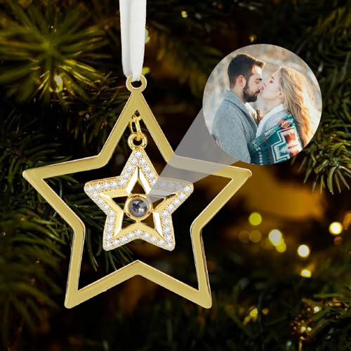 Personalisierte Weihnachten Ornament mit Foto Weihnachtsbaum Dekoration Bild Projektion Anhänger 2024 Neu Home Deko für Familie Xmas Hängende Stern Weihnachtsschmuck (Stern)