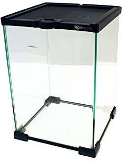Komodo Nano Habitat with Secure Sliding Mesh Lid & Waterproof Raised Base Stackable for Hatchlings, Snakes & Amphibians | Stackable reptile & insect terrarium – secure sliding mesh lid, raised base for ventilation, display habitats