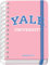 DOHE - Schülerkalender 2024/2025, Tagesansicht, A6 (12 x 17 cm), Ringverschluss und Gummi, Spanisch und Englisch, 4 Aufkleberseiten, September bis Juni, Schulmaterial - Yale University Pink Lady