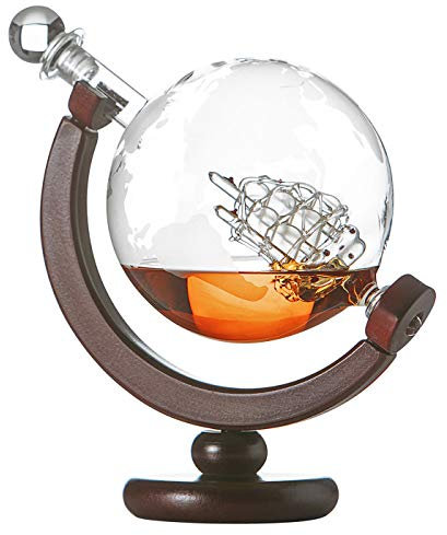 polar-effekt Whisky Karaffe Globus Set 850 ml - Edler Whiskey Decanter, Holzständer und eingravierte Weltkarte - Cognac Geschenkset/Geschenke für Männer, Flasche mit luftdichtem Verschluss