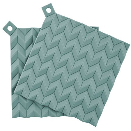 RIG-TIG Topflappen-Set Hold-On - Silikon-Tischuntersetzer/Topfhandschuhe, rutschfest, hitzebeständig- Topfuntersetzer für Topf, Pfanne, Backform - Vielseitiges Küchen-Zubehör - 2er-Pack, Grün