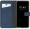 SELENCIA Bookcase Hülle kompatibel mit iPhone 13 Pro – Era Leder Handytasche Side Flip Case – Handyhülle aus Rindsleder in Blau [3 Kartenfächer, Magnetverschluss]
