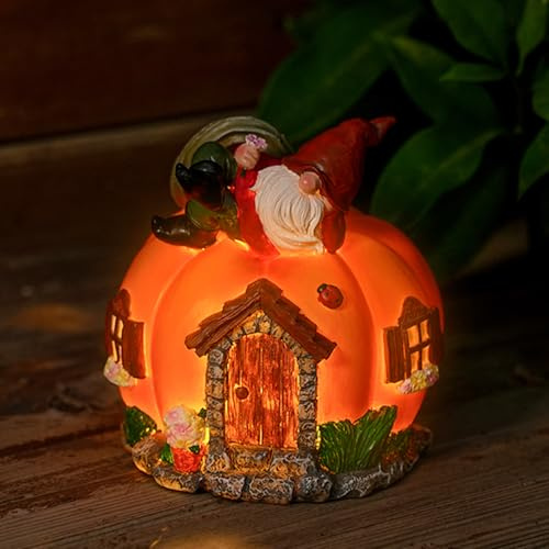 Gartendeko für Draußen, Lustig Gartenzwerge auf Kürbis mit LED, Wetterfeste Kürbishaus mit Solarleuchte, Leuchthaus aus Kunstharz, Feenhaus Garten Deko, Geschenke für Sommer, Herbst, Halloween Deko