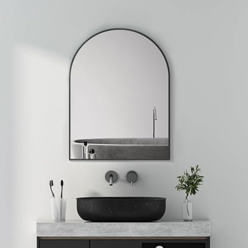 Goezes Wandspiegel Schwarz 60x80cm Halbrund Spiegel mit Metall Rahmen, dekorativer HD Schwarz Wandspiegel Schminkspiegel Dekospiegel für Badezimmer, Schlafzimmer, Wohnzimmer, Ankleidezimmer, Flur