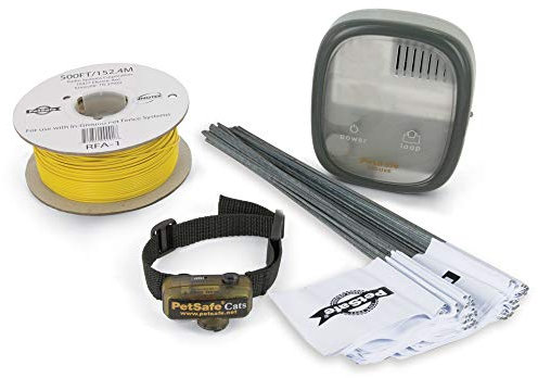 PetSafe - Clôture Anti-Fugue Deluxe avec Collier spécial Chat (Sangle avec Section élastique) - Étanche - Facile à Installer et à Utiliser - 4 Niveaux de Stimulation – Collier Anti-étranglement