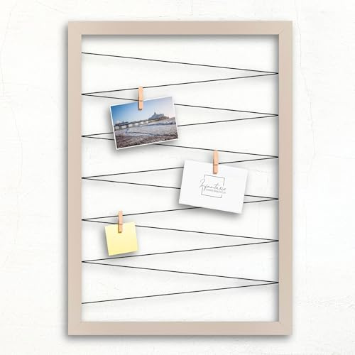 Infantasie Flex30 Fotohalter 60x80 cm in Beige mit Gummiband & Holzklammern, Fotorahmen & Bilderrahmen ideal als Memoboard für Fotos, Notizen & Postkarten