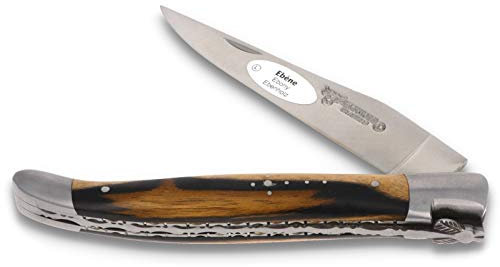 Laguiole en Aubrac Taschenmesser 12 cm - Griff schwarz-weißes Ebenholz - Zisellierte Platine - Klinge und Backen matt satiniert