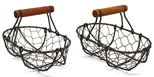 CVHOMEDECO. Paniers à oeufs ovales en grillage de poule Paniers de collecte rouille avec poignée en bois Paniers de rangement style campagne vintage. Ensemble de 2