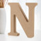 Darryy 10cm Stehende Holzbuchstaben, Log Natural Große Holzbuchstaben zum Basteln, unbehandelte Holzdekorationen für Zuhause, Wand, Party, Dekoration, DIY-Projekte (28 Stück)
