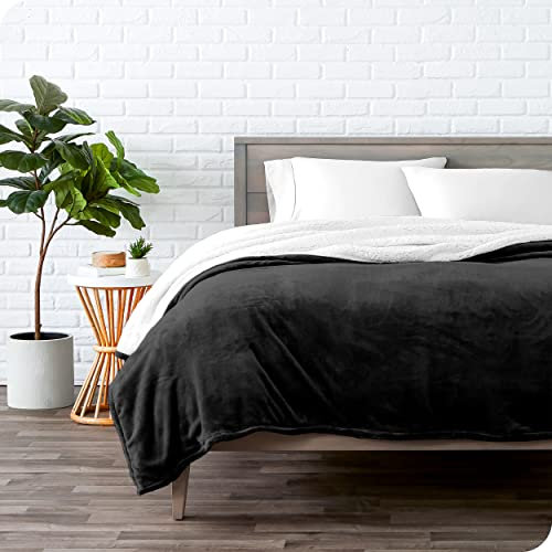 Bare Home Manta Sherpa Reversible 150 x 200cm - Negro - Suave, Cálida y Ligera - para Sofá o Cama - Certificada Oeko‑Tex