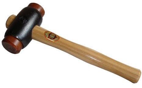 Thor 16 - Martello in cuoio pergamanentato, dimensione 4