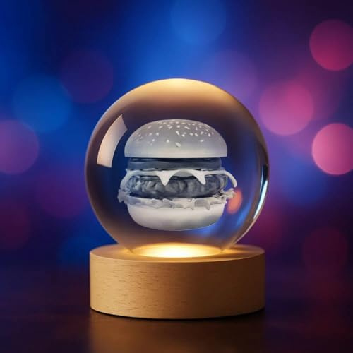 Plexido 3D Kristallkugel LED – Verschiedene Motive zur Auswahl: Tiere, Kosmonaut, Emojis – Deko-Licht aus Glas mit Holzsockel – Personalisierbar – Geschenkidee (Burger Imbiss Sandwich)