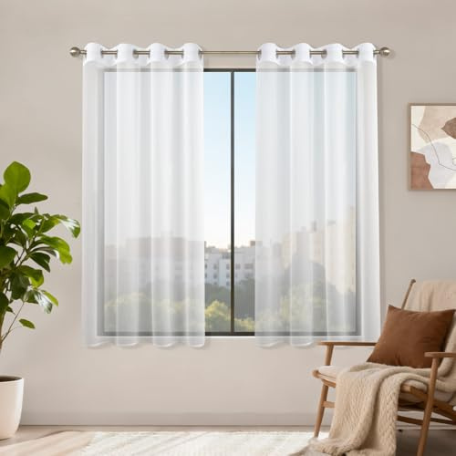 Runyéla Voile Gardinen mit Ösen 2er Set, H 140 x B 120 Stores Gardinen Weiß Transparent, Vorhänge Durchsichtig Weiss, Ösenvorhang Kurz Schlaufenschal für Schlafzimmer Wohnzimmer Küche Sheer Curtains