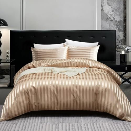 Gezu Housse de Couette 240x260cm Doré Beige Satin Rayé Parure de Lit 240x260 Adulte 2 Personnes Linge de Lit Satin de Soie Lisse Soyeux avec Fermeture Éclair et 2 Taie d'oreiller 65x65cm