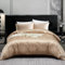 Gezu Housse de Couette 240x260cm Doré Beige Satin Rayé Parure de Lit 240x260 Adulte 2 Personnes Linge de Lit Satin de Soie Lisse Soyeux avec Fermeture Éclair et 2 Taie d'oreiller 65x65cm