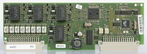 Aastra M100-S4 Schnittstellenmodul erweitert das System um 4 schaltbare SO-Anschluesse steckbar auf Slot 1 und 2 des ExtensionSet
