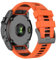 Shecret 22mm Quick Fit Armband für Garmin Fenix 7/Fenix 7 Pro/Fenix 6/Fenix 6 Pro/Fenix 5/Forerunner 935/945/745, Weiches Silikon Sportuhrband Ersatz für Approach S60/Descent G1, OrangeSchwarz