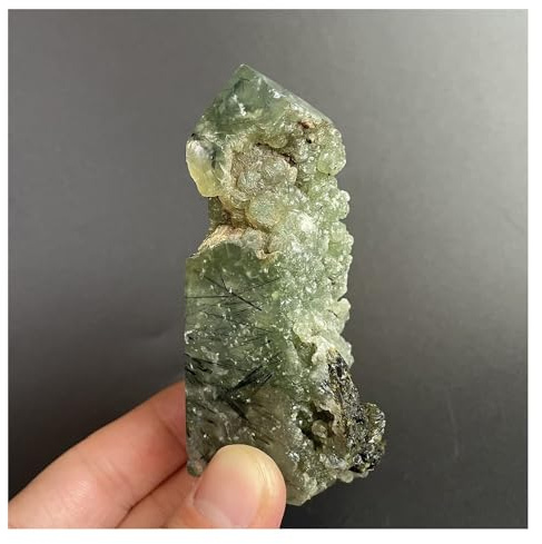 Piedra de Cristal Punta de Cuarzo rutilado Natural for decoración del hogar, Piedra de Cristal de Cuarzo Verde Collar con Soporte para Piedra de Cristal(91mm 160g)
