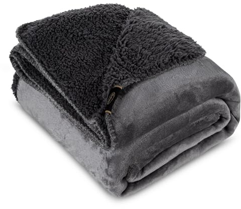 Eurofirany Teddy Fleece Decke Wärmende Wohndecke Sesseldecke Tagesdecke Weiche Sofadecke Überwurf Winterdecke Kuschelige Couchdecke (Graphit, 70 x 160