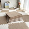 10PCS Plüsch-Puzzle-Bodenset, quadratisch, weich, dick, ineinandergreifende Teppichfliesen mit Rand, Rutschfester Spielmatten-Puzzle-Teppich, 30 x 30 cm(Light Brown+White)