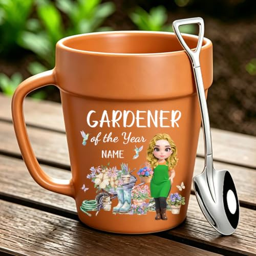 BFHEFGSUU Personalised Gardener of The Year Mug Custom Name Portrait Flower Pot Ceramic Mug Garden Cup Gifts for Gardeners Mom Grandma Teacher Friends Plant Lovers Birthday Xmas (S 02)