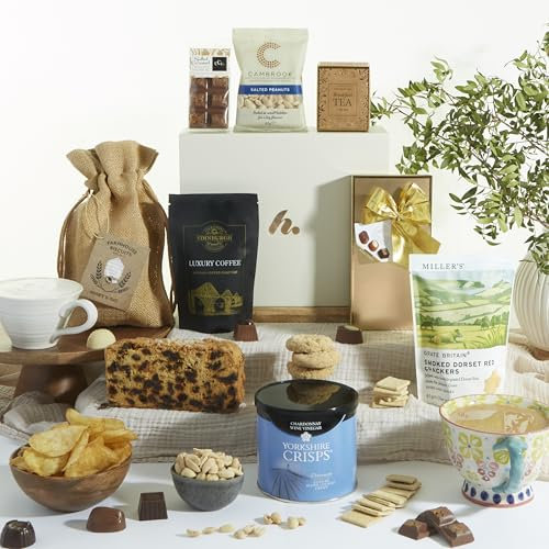 Gourmet Christmas Hamper Gift – Alcohol Free Hamper for Couples, Friends & Family - Luxury Chocolates, Biscuits, Tea & Coffee, Sweet & Savoury Gift Hamper - For Xmas, Birthdays, Thank Yous