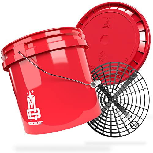 MAGIC BUCKET | Auto Handwäsche Bundle | Wascheimer mit passendem Eimer Deckel 3,5 US GALLONEN ca. 13 Liter | Mit Grit Guard Eimereinsatz Schmutzsieb | Waschset Rot/Schwarz