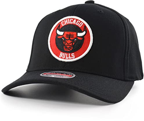 Mitchell & Ness Snapback Cap Classic Red Alleyoop Chicago Bulls Black