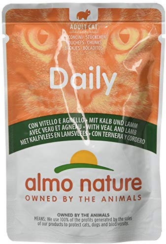 Almo Nature Daily Nassfutter für Erwachsene Katzen mit Kalb und Lamm - Beutel 30 x70 g