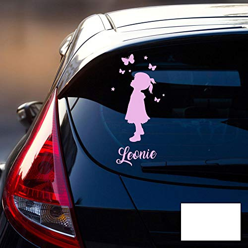 Autotattoo 1 Mädchen Heckscheiben Aufkleber Namensaufkleber mit Kinder Luftballon Schmetterlinge und Wunschnamen M2387 - ausgewählte Farbe: *weiß* ausgewählte Größe: *S - 21cm hoch x 9,5cm breit*