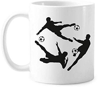 Taza de cerámica con diseño de balón de fútbol