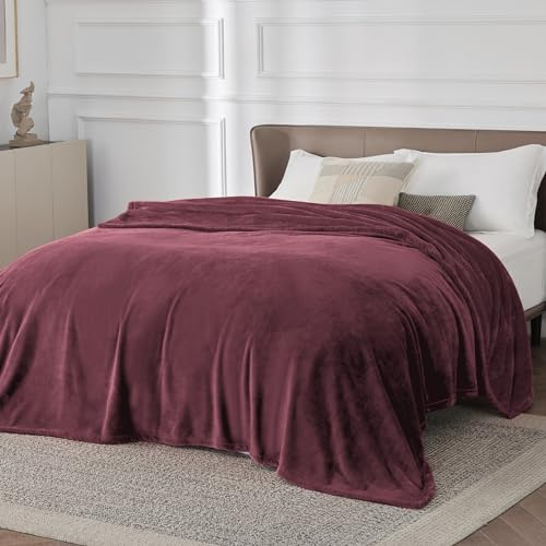 Bedsure Fleece Blanket King Size - Flannel Fleece, Burgundy Red, 270x230 cm | Soft Cosy and Fluffy, Lightweight Warmth for All Seasons, Home Decor, Travel, Camping, Gifts for Women and Men